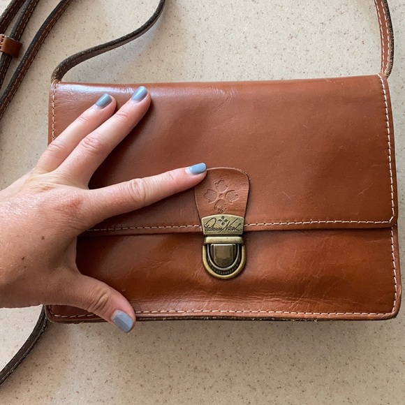 Patricia Nash Leather Purse - Picture 2 of 8